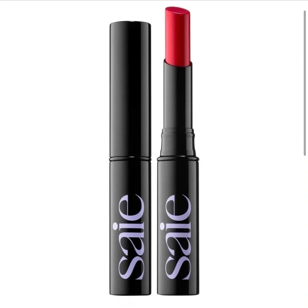 Saie Lip Blur Lipstick in Classic